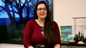 Miniature de la vidéo : Reportage - Sarah Toussaint-Piquard | Ateliers Pleine Lune sur les pierres naturelles par Eso Event Esoterique.eu